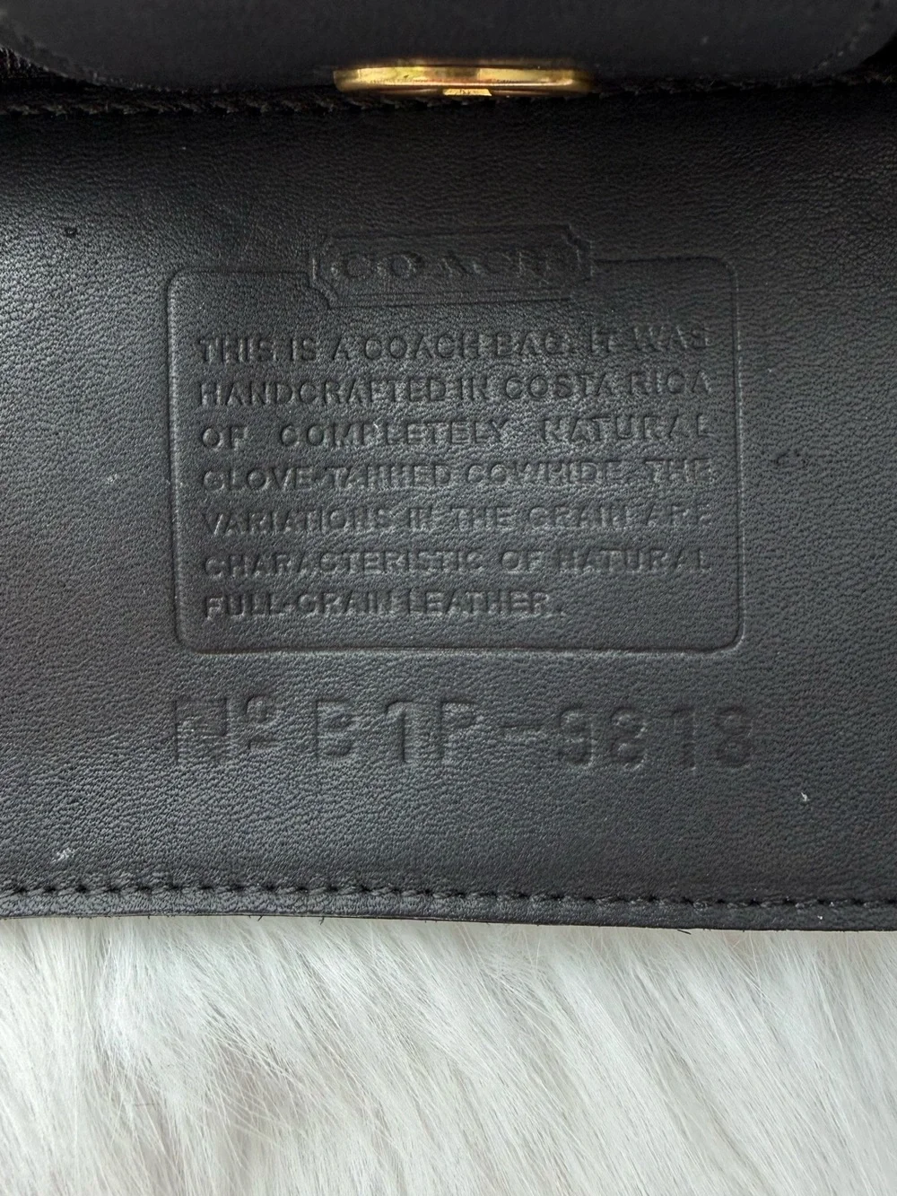 Vintage 1991 Coach Penelope 9818 Black Leather Demi Turn-Lock Bag  Rare